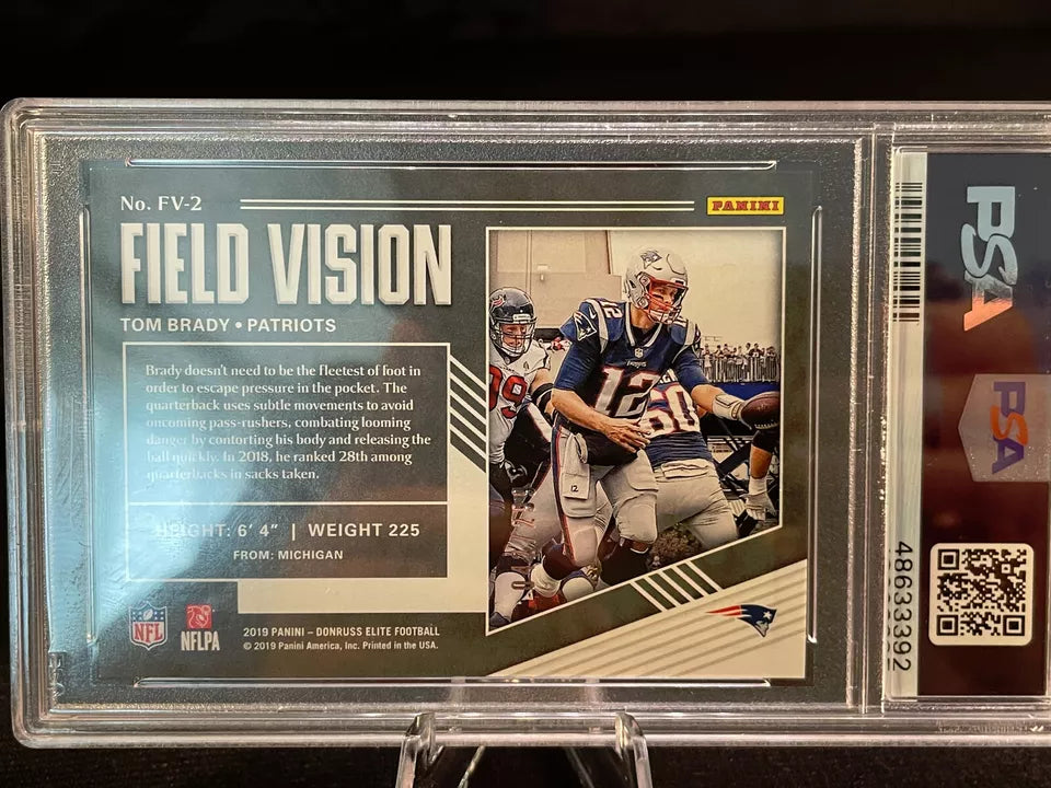 2019 Panini Donruss Elite Football Tom Brady #FV-2 Field Vision 042/299 PSA 9