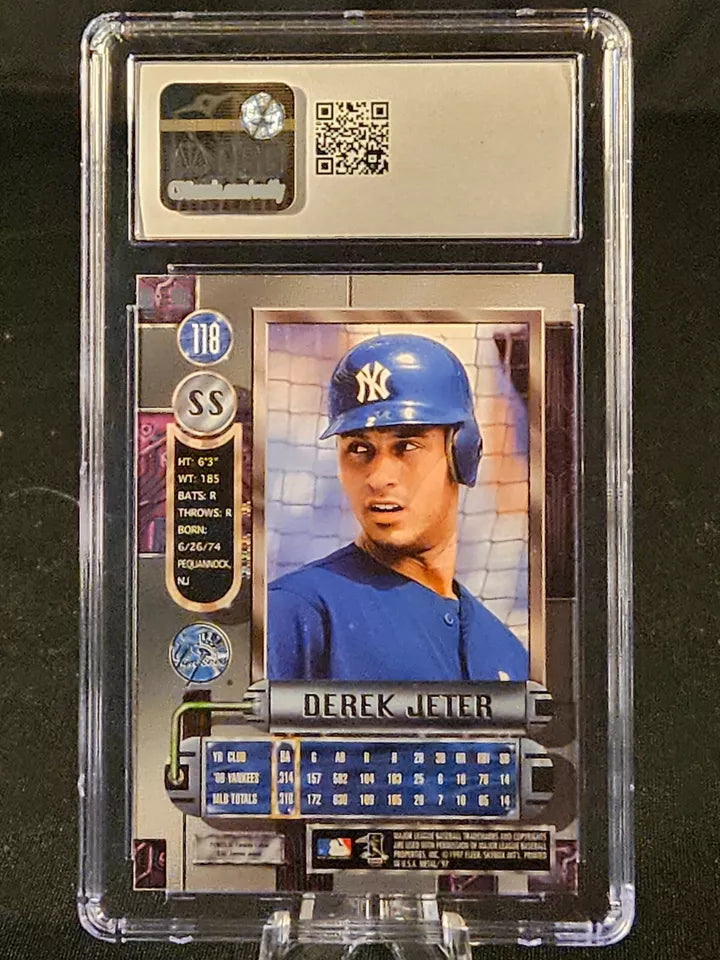 1997 Metal Universe Derek Jeter #118 CSG 9 MINT Yankees HOF